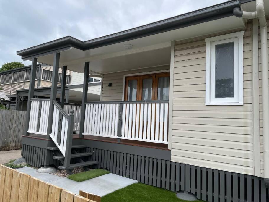 13 Cypress Lane * Woorim